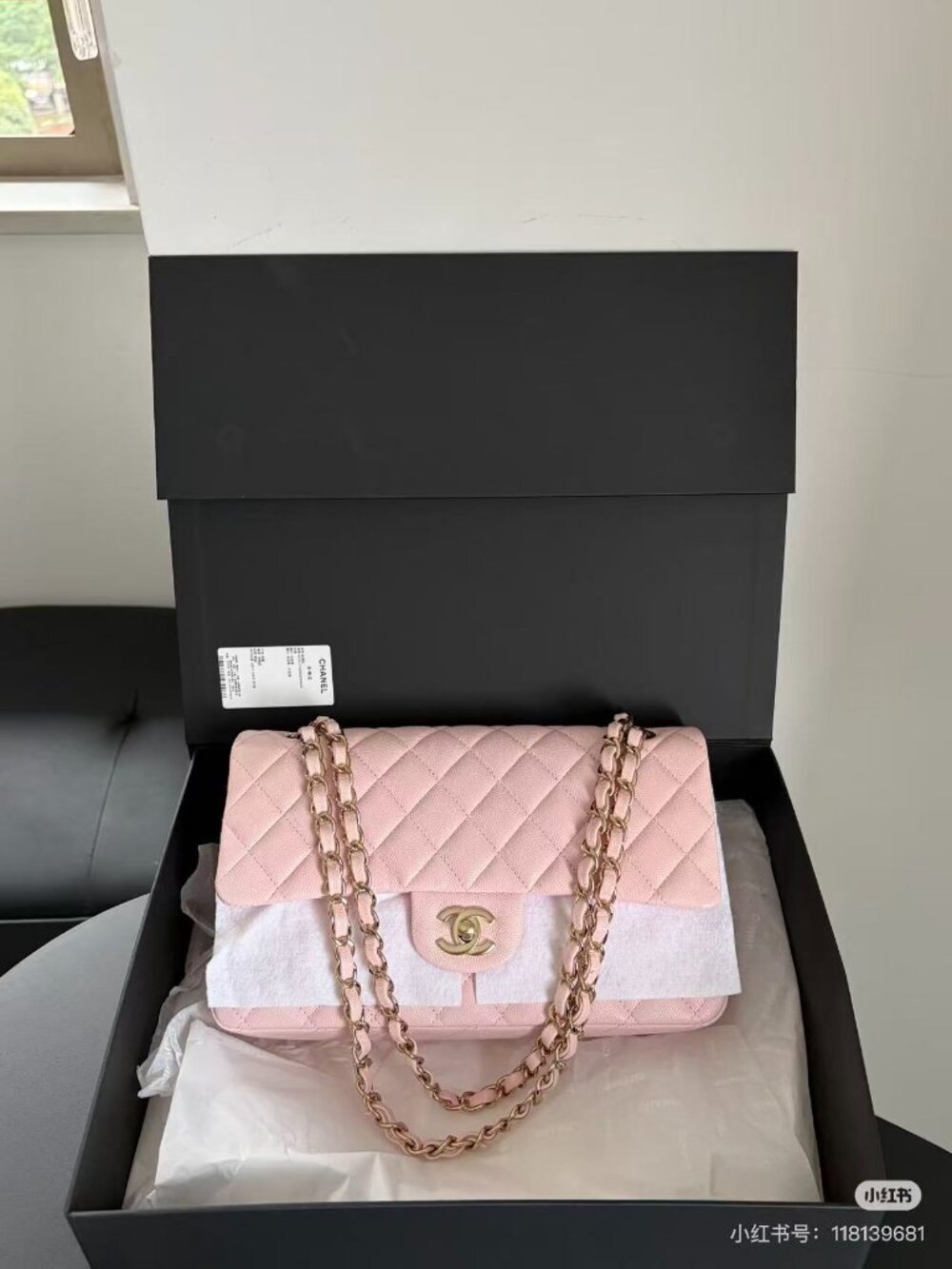 Classic CHANEL bag: A Stylish and Versatile Choice for Elegance